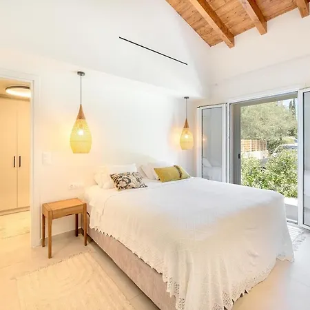 Omorfia Villa *